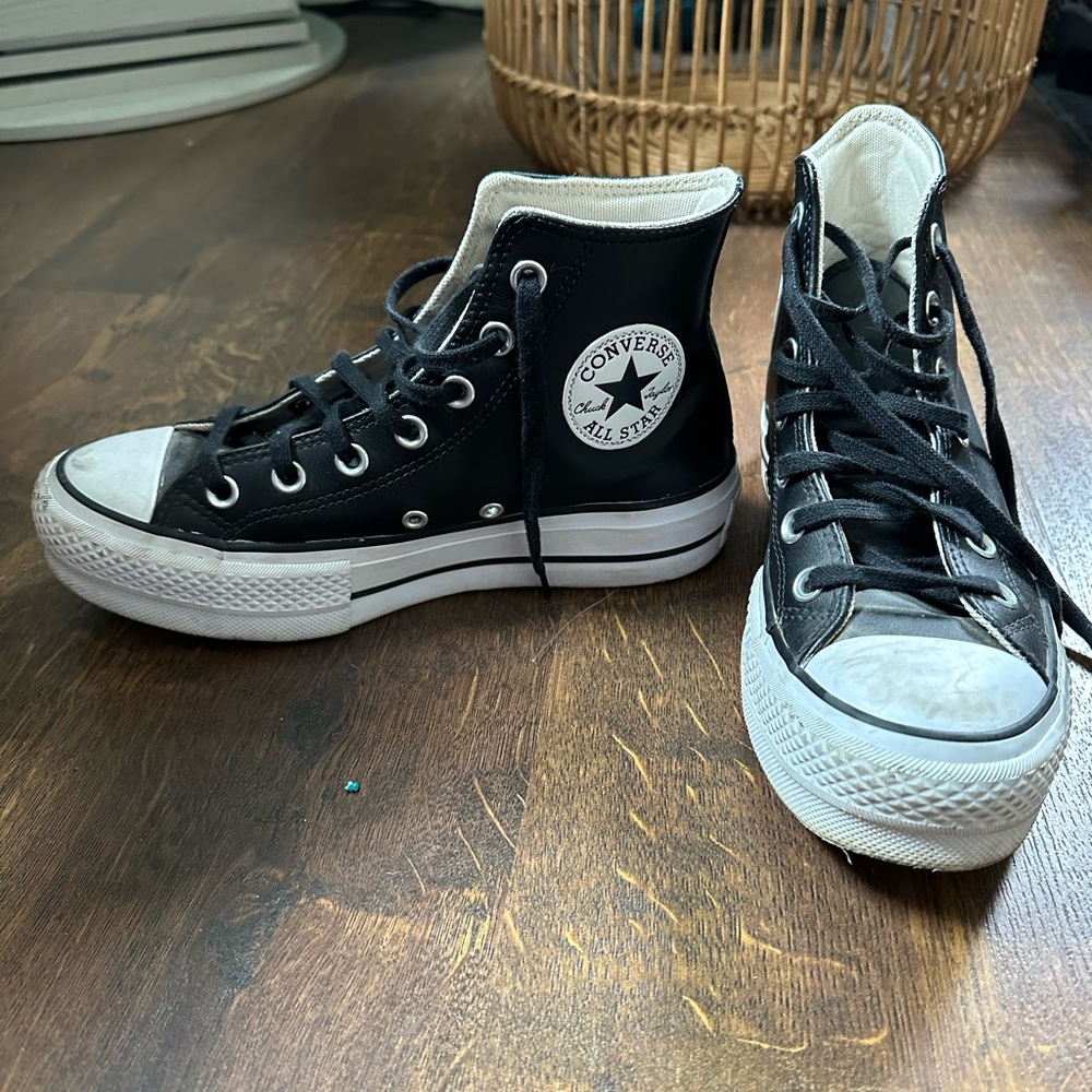 Converse leather black and white platforms